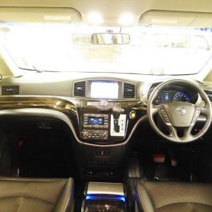 NISSAN ELGRAND (Stock #: DGC5865)