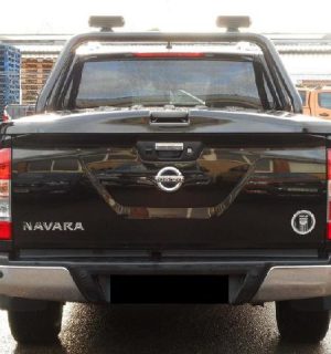 NISSAN NAVARA (Stock #: DKU8325)