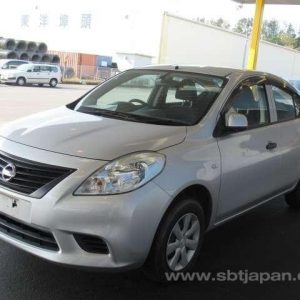 2014 NISSAN LATIO (Stock #: LO1135)