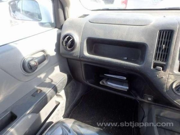 2014 NISSAN AD VAN (Stock #: AR2574) - Image 6