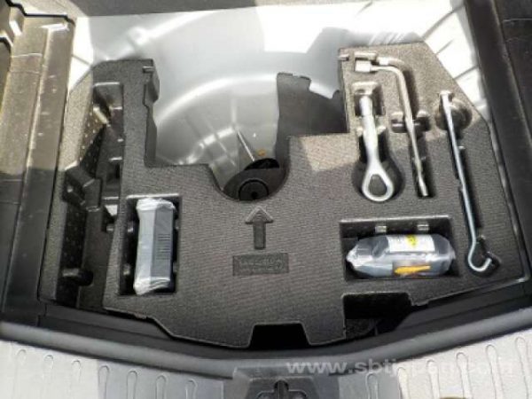 2016 NISSAN NOTE (Stock #: AW1585) - Image 14