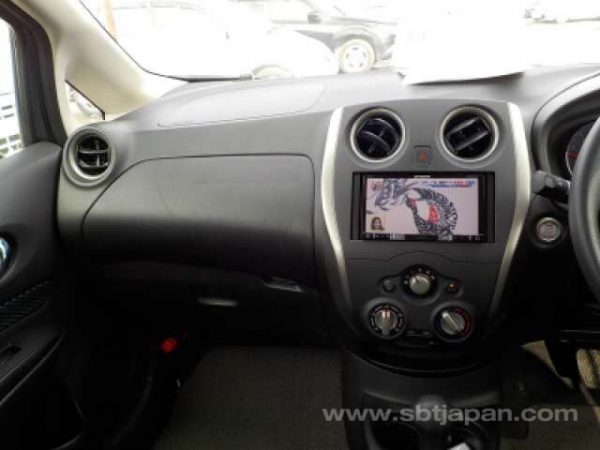 2016 NISSAN NOTE (Stock #: AW1585) - Image 18