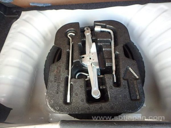 2017 NISSAN MARCH (Stock #: CT3274) - Image 19