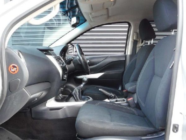 NISSAN NAVARA (Stock #: DBG5423) - Image 2