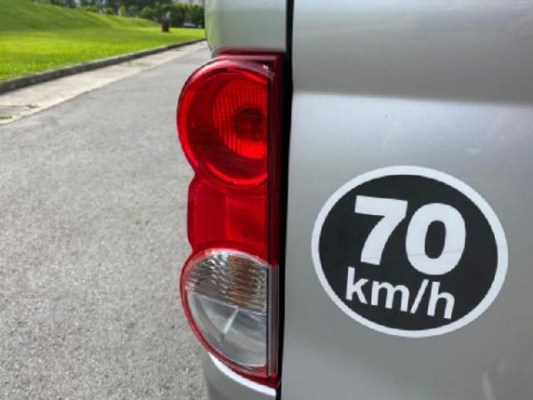 NISSAN NISSAN (Stock #: DBM6376) - Image 9