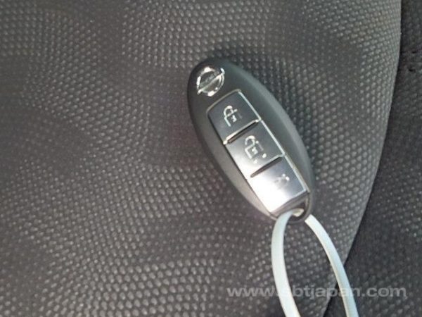 2017 NISSAN SYLPHY (Stock #: DC8792) - Image 17