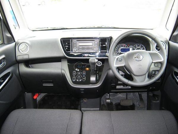 NISSAN DAYZ ROOX (Stock #: DCC7636) - Image 2