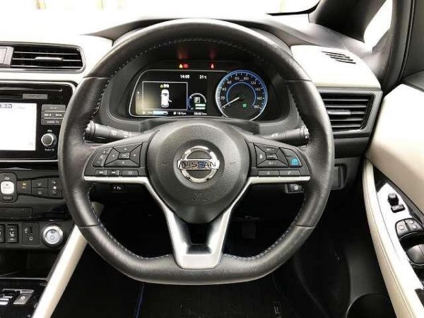 NISSAN LEAF (Stock #: DFJ7482) - Image 5