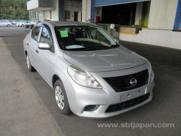 2013 NISSAN LATIO (Stock #: DJ0733)