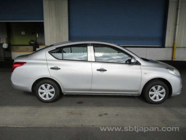 2013 NISSAN LATIO (Stock #: DJ0733) - Image 6