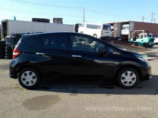 2017 NISSAN NOTE (Stock #: EE3943) - Image 9