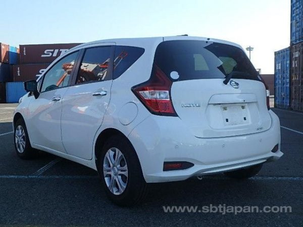 2017 NISSAN NOTE (Stock #: EE5504) - Image 3