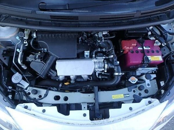 2017 NISSAN NOTE (Stock #: EE5504) - Image 5