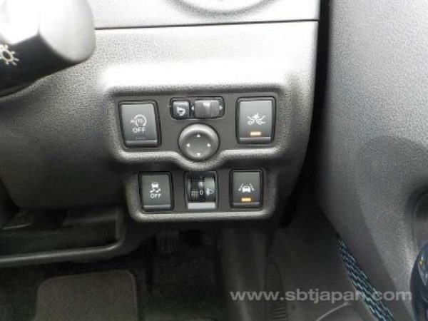 2016 NISSAN NOTE (Stock #: GG0831) - Image 24