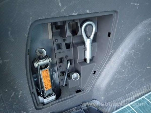 2014 NISSAN AD VAN (Stock #: HX5615) - Image 13