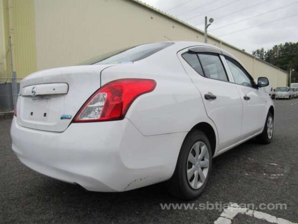 2014 NISSAN LATIO (Stock #: HZ5640) - Image 4