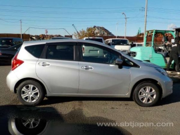 2016 NISSAN NOTE (Stock #: JE5339) - Image 9