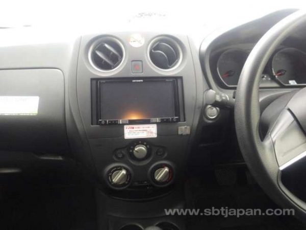 2017 NISSAN NOTE (Stock #: KG8994) - Image 13