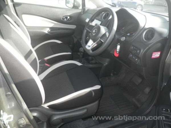 2017 NISSAN NOTE (Stock #: KG8994) - Image 3