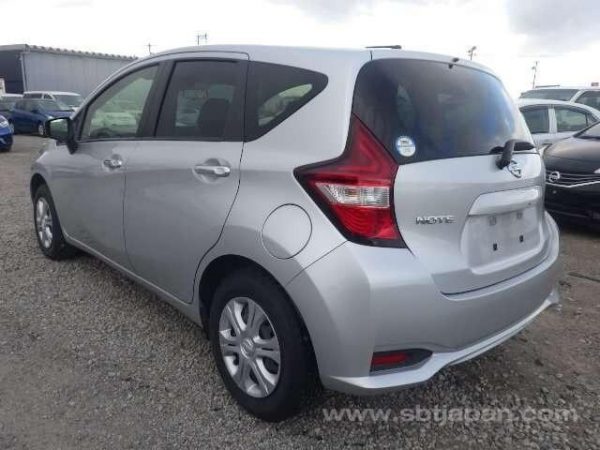 2017 NISSAN NOTE (Stock #: KO8166) - Image 3