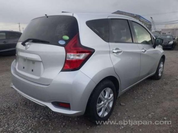 2017 NISSAN NOTE (Stock #: KO8166) - Image 4
