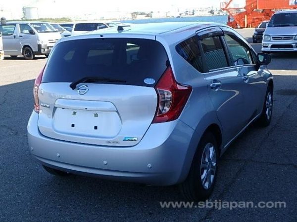 2016 NISSAN NOTE (Stock #: KV1974) - Image 4