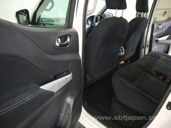 NISSAN NAVARA (Stock #: KY9982) - Image 11