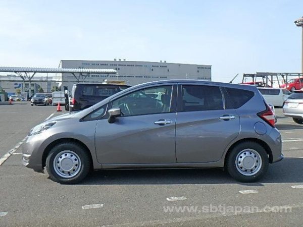 2017 NISSAN NOTE (Stock #: LR4837) - Image 9