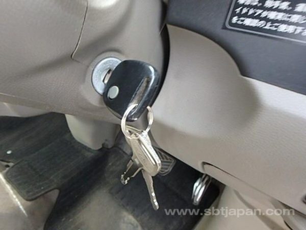 2014 NISSAN CLIPPER VAN (Stock #: MR1886) - Image 13