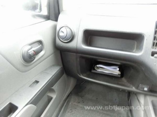 2014 NISSAN AD VAN (Stock #: NO9789) - Image 6