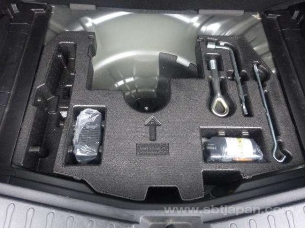 2017 NISSAN NOTE (Stock #: PY5126) - Image 9