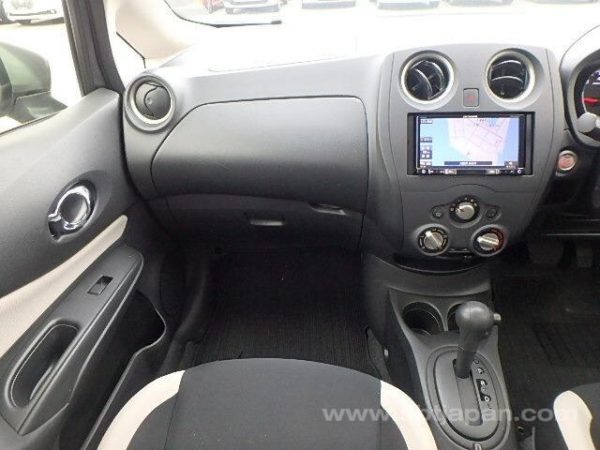 2017 NISSAN NOTE (Stock #: QC9763) - Image 10