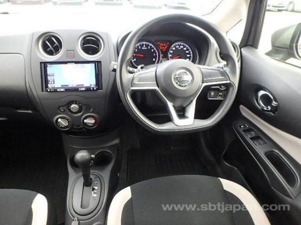 2017 NISSAN NOTE (Stock #: QC9763) - Image 11