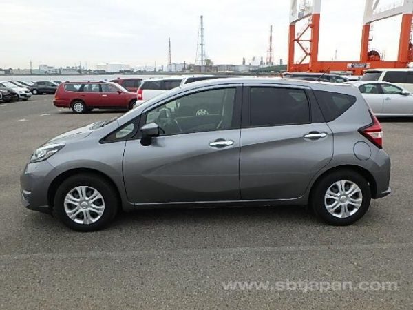 2017 NISSAN NOTE (Stock #: QC9763) - Image 9