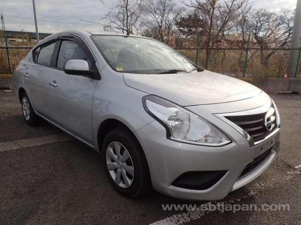 2015 NISSAN LATIO (Stock #: RM0152)