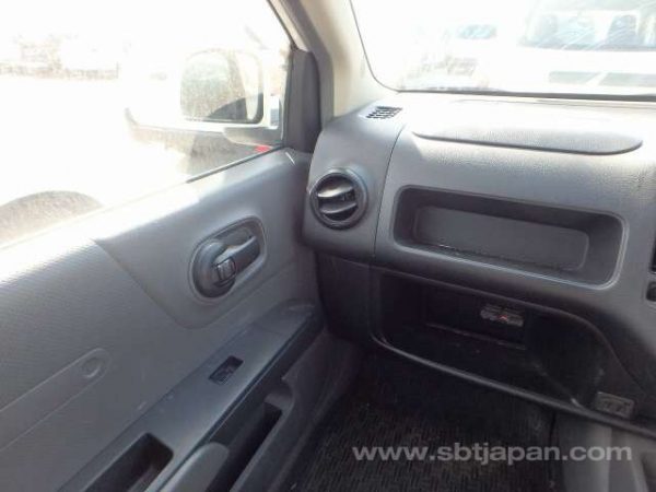 2014 NISSAN AD VAN (Stock #: RU6048) - Image 18