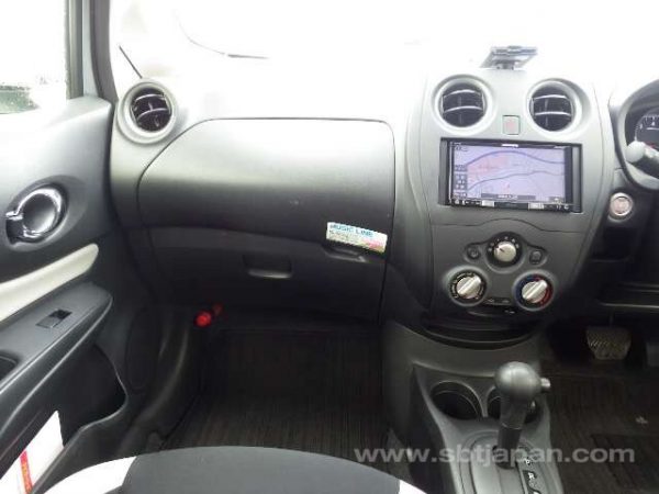 2017 NISSAN NOTE (Stock #: RV1586) - Image 12