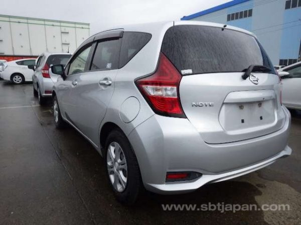 2017 NISSAN NOTE (Stock #: RV1586) - Image 2