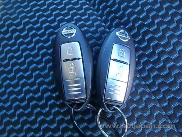 2016 NISSAN NOTE (Stock #: SX8550) - Image 16