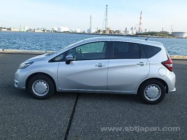 2017 NISSAN NOTE (Stock #: SZ2326) - Image 9
