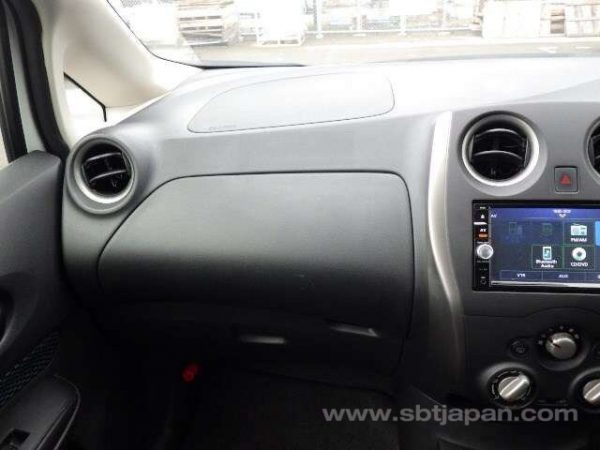 2016 NISSAN NOTE (Stock #: SZ2799) - Image 11