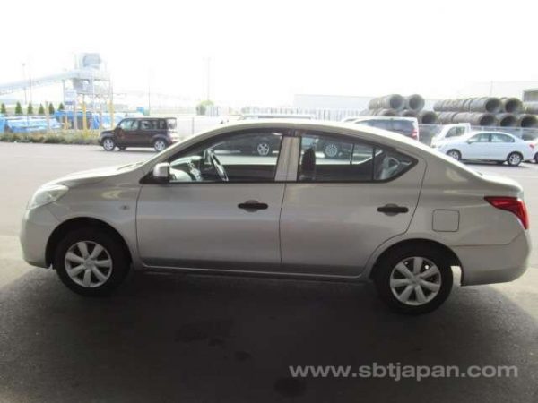 2014 NISSAN LATIO (Stock #: TE0974) - Image 5