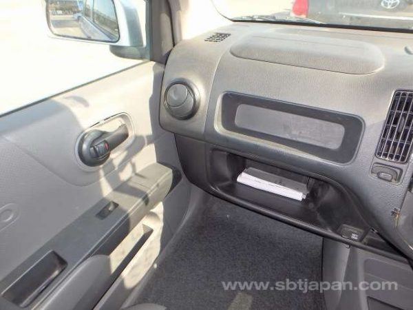 2014 NISSAN AD VAN (Stock #: TO8399) - Image 12