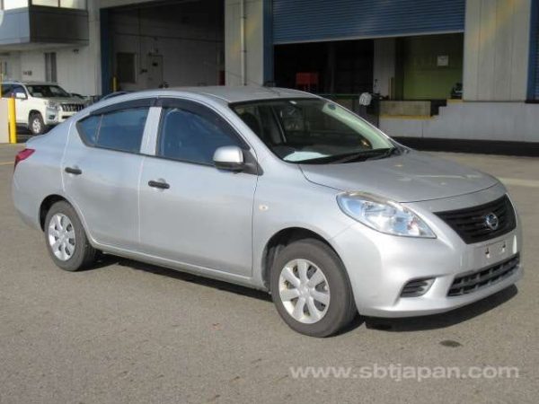 2014 NISSAN LATIO (Stock #: VY7449)