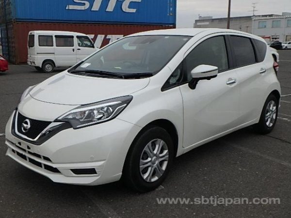 2017 NISSAN NOTE (Stock #: WR0961) - Image 2