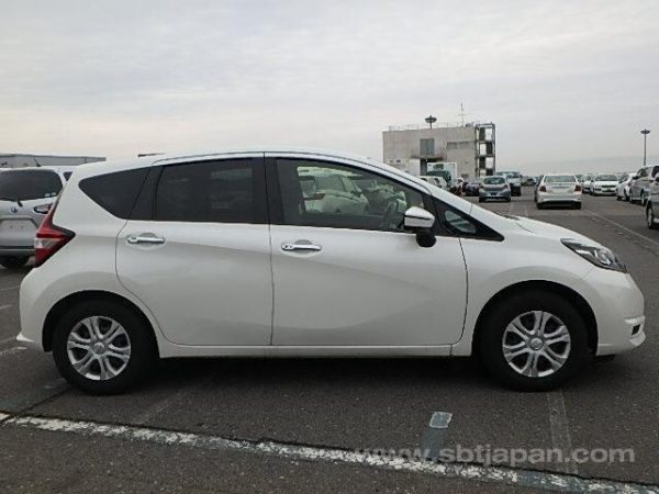 2017 NISSAN NOTE (Stock #: WR0961) - Image 8
