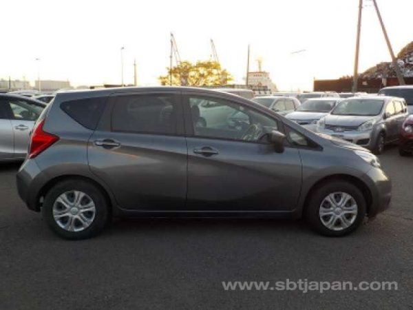 2016 NISSAN NOTE (Stock #: XE1032) - Image 8
