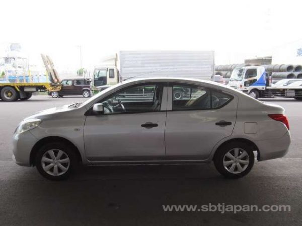 2013 NISSAN LATIO (Stock #: XW3861) - Image 6