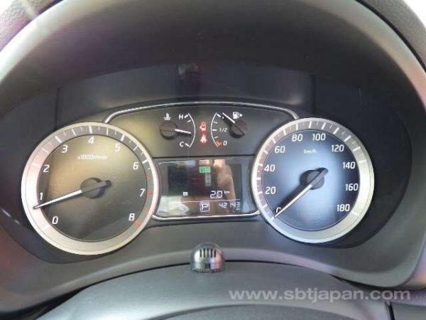 2017 NISSAN SYLPHY (Stock #: YF2867) - Image 18