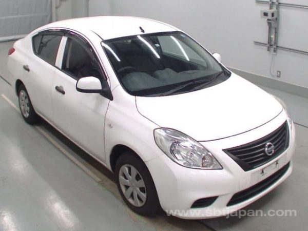 2014 NISSAN LATIO (Stock #: YI1443)